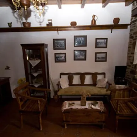 Guest house Filoxeneion Morfeas